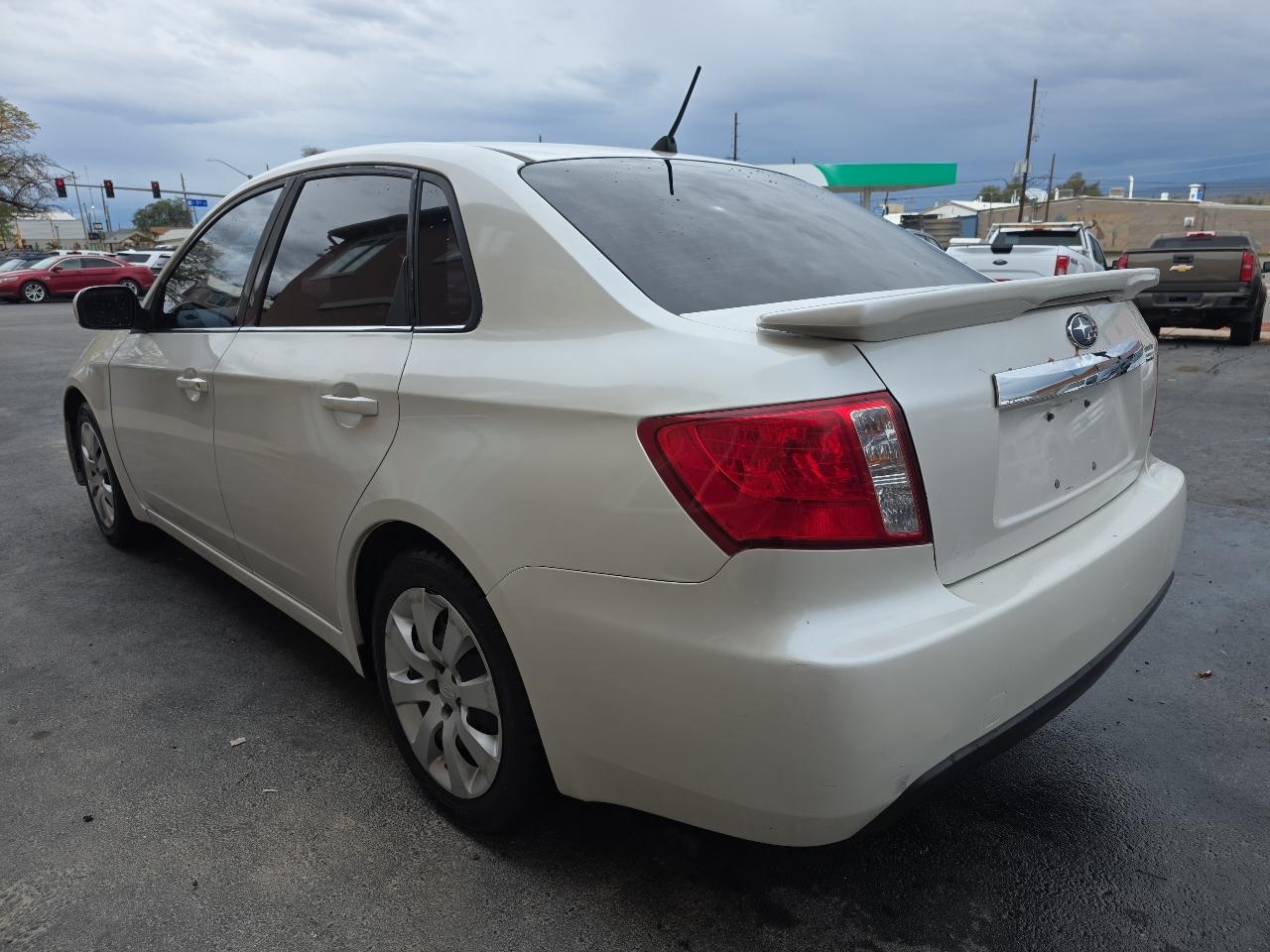Subaru Impreza Sedan 4dr Auto 2.5i 2010