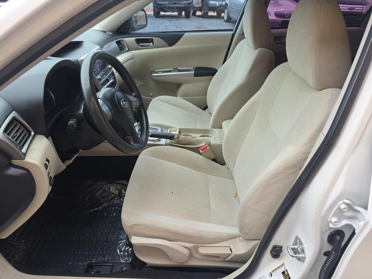 Subaru Impreza Sedan 4dr Auto 2.5i 2010