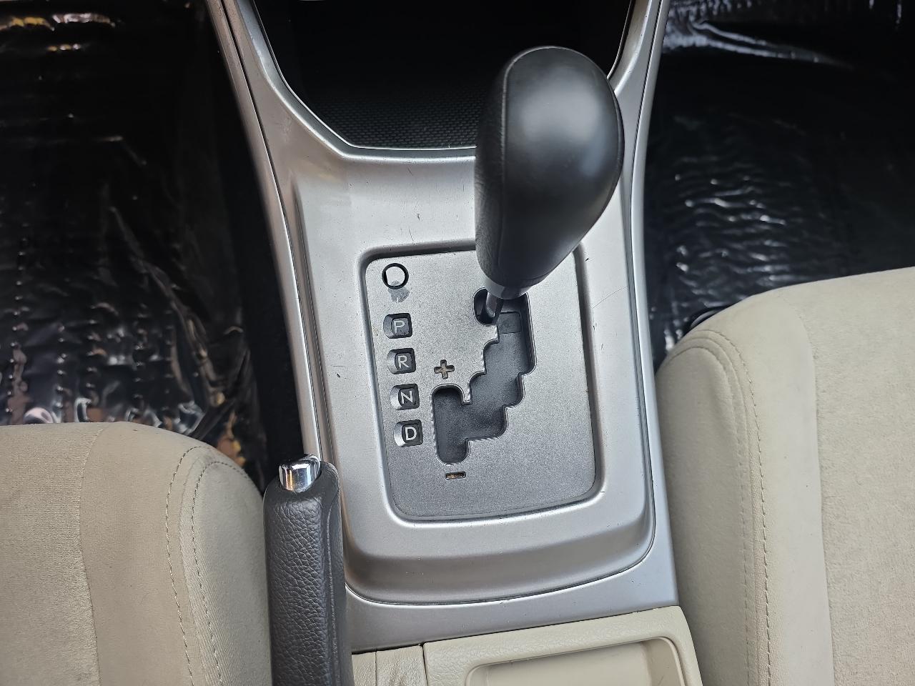 Subaru Impreza Sedan 4dr Auto 2.5i 2010