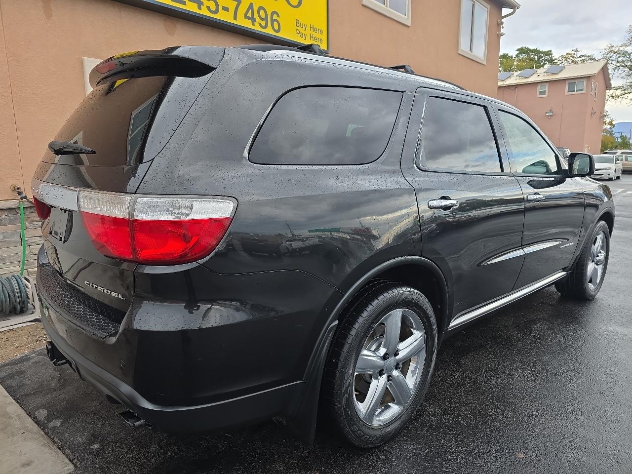 Dodge Durango 4WD 4dr Citadel 2011