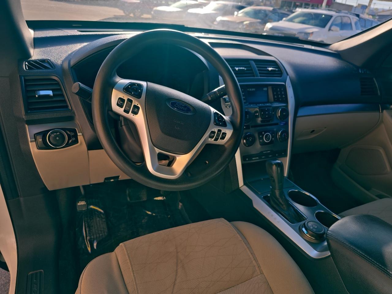 Ford Explorer 4WD 4dr Base 2011