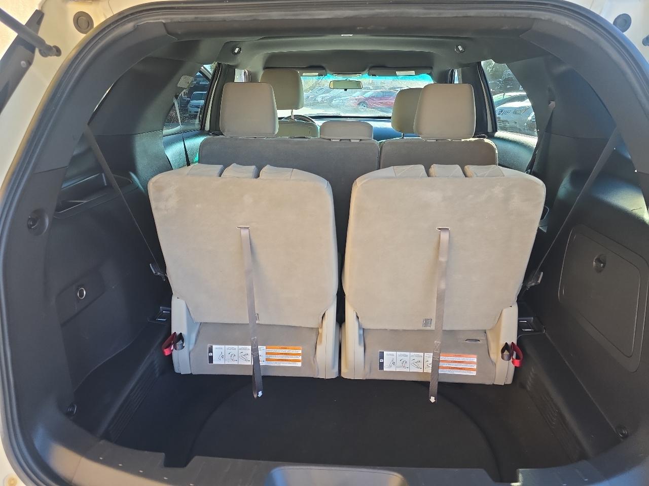 Ford Explorer 4WD 4dr Base 2011