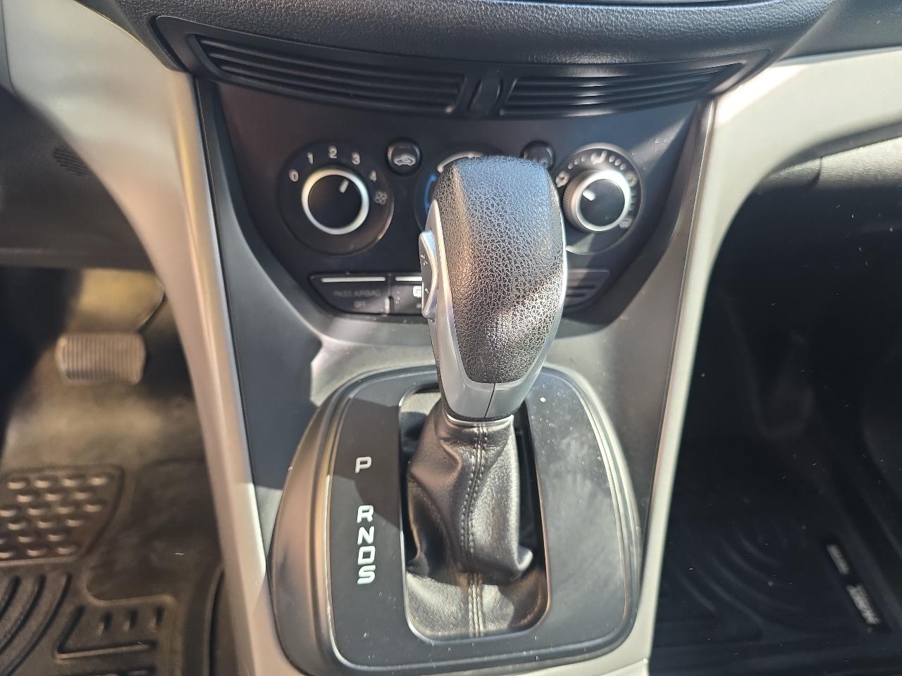 Ford Escape 4WD 4dr SE 2015