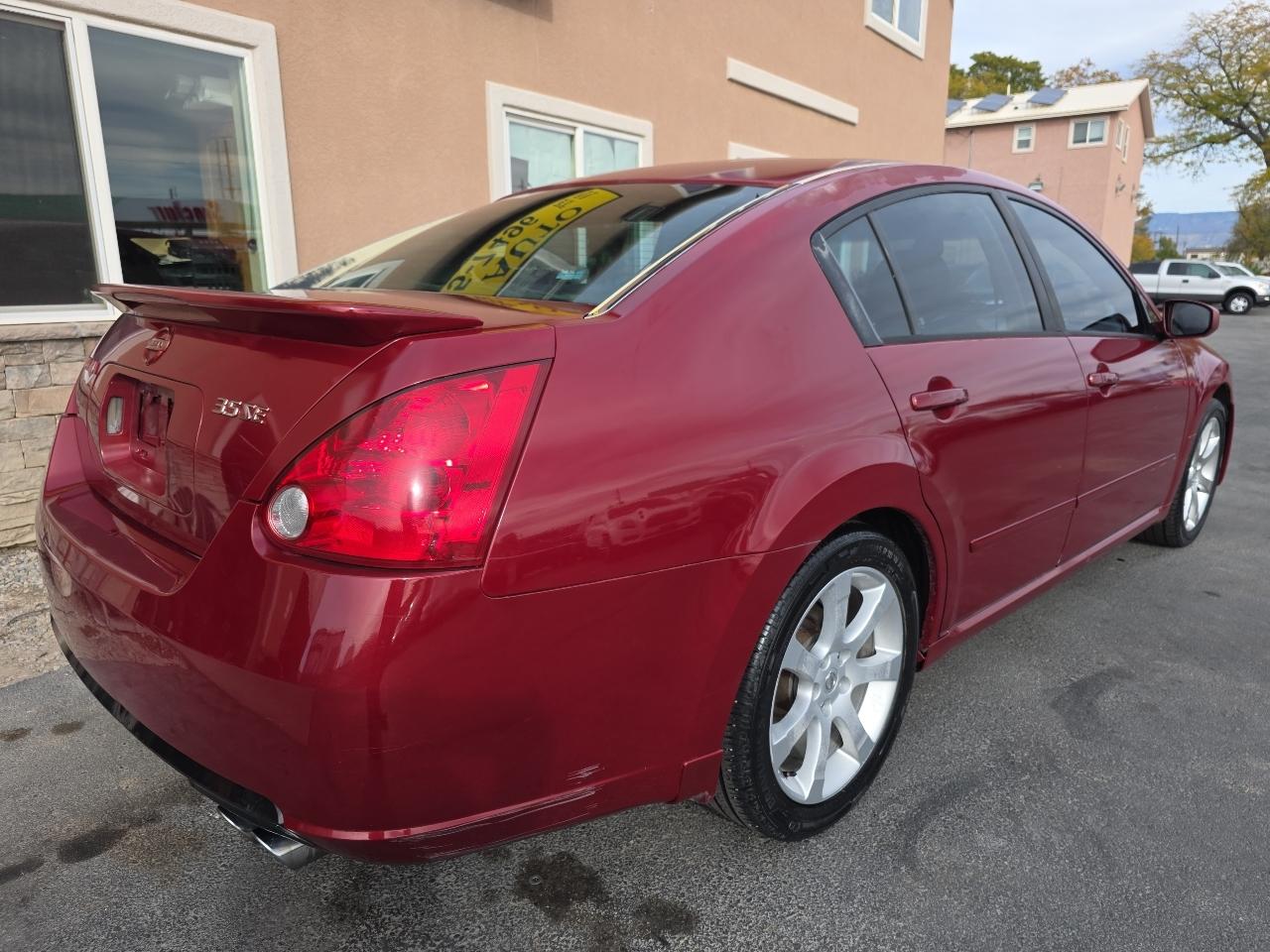 Nissan Maxima 4dr Sdn V6 CVT 3.5 SE 2007