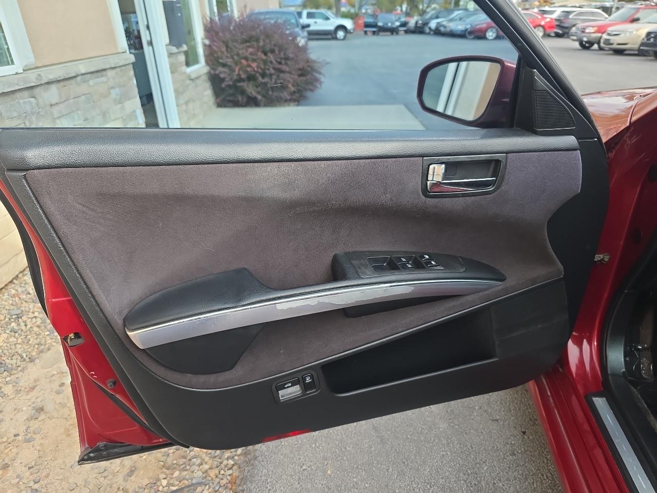 Nissan Maxima 4dr Sdn V6 CVT 3.5 SE 2007