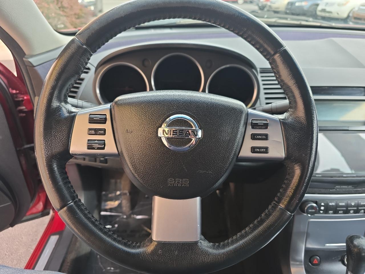 Nissan Maxima 4dr Sdn V6 CVT 3.5 SE 2007