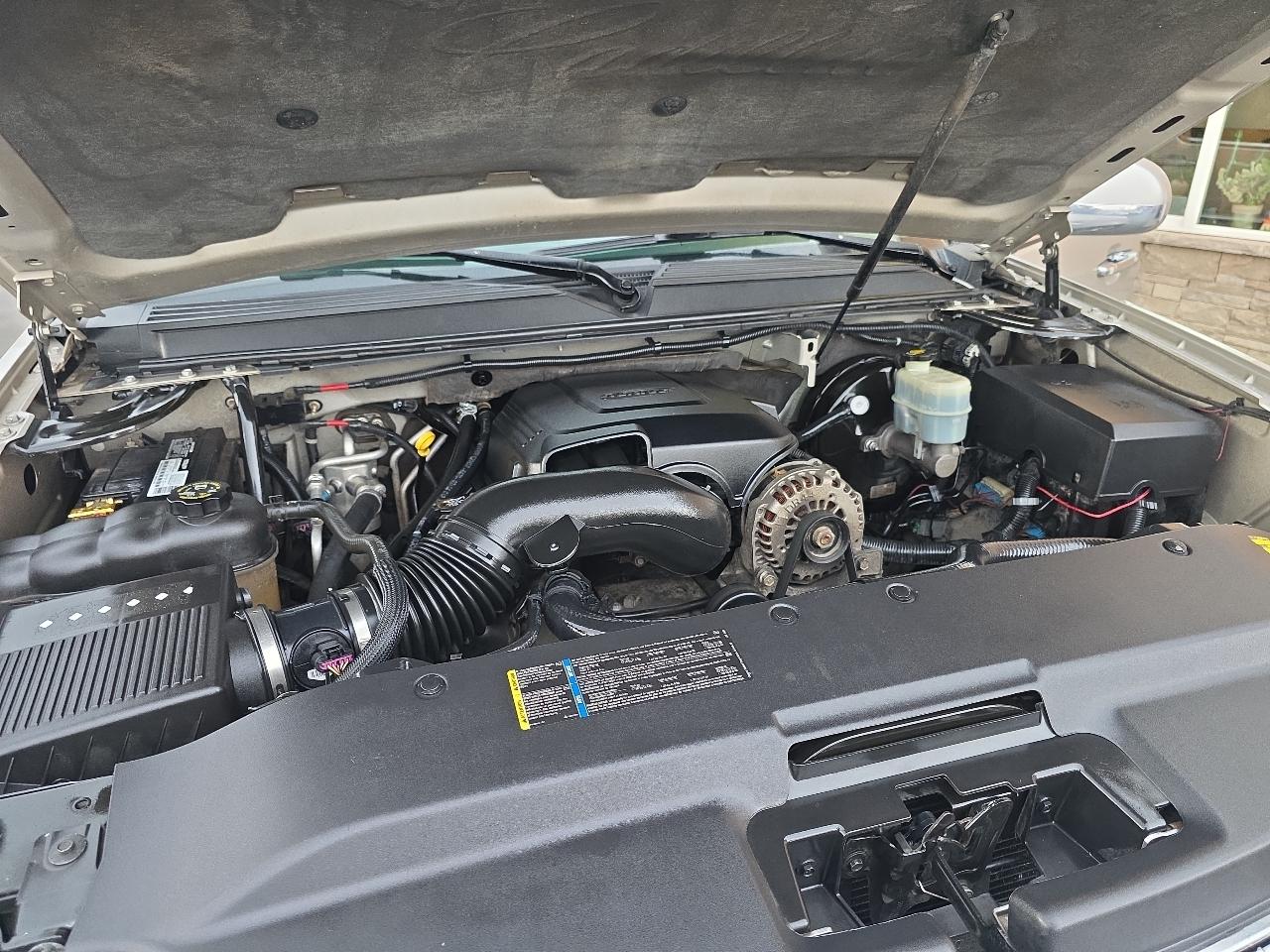 Cadillac Escalade AWD 4dr 2007