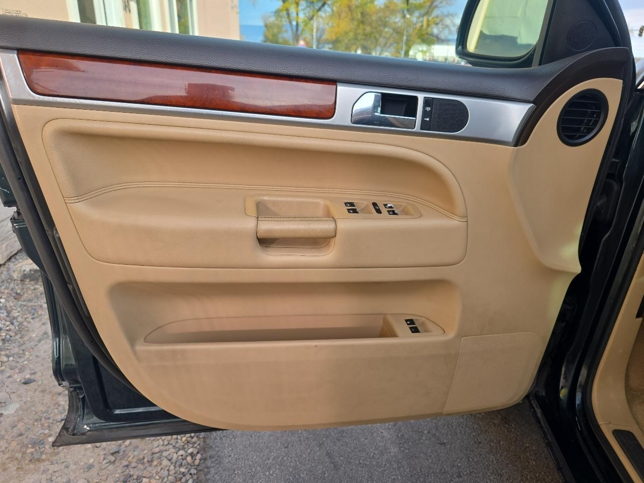 Volkswagen Touareg 4dr V6 2005