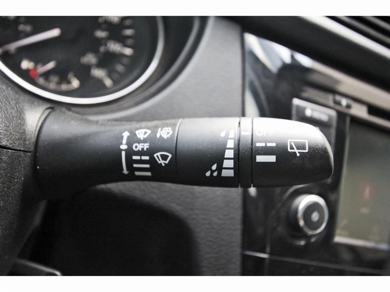 Nissan Rogue Sport  2020