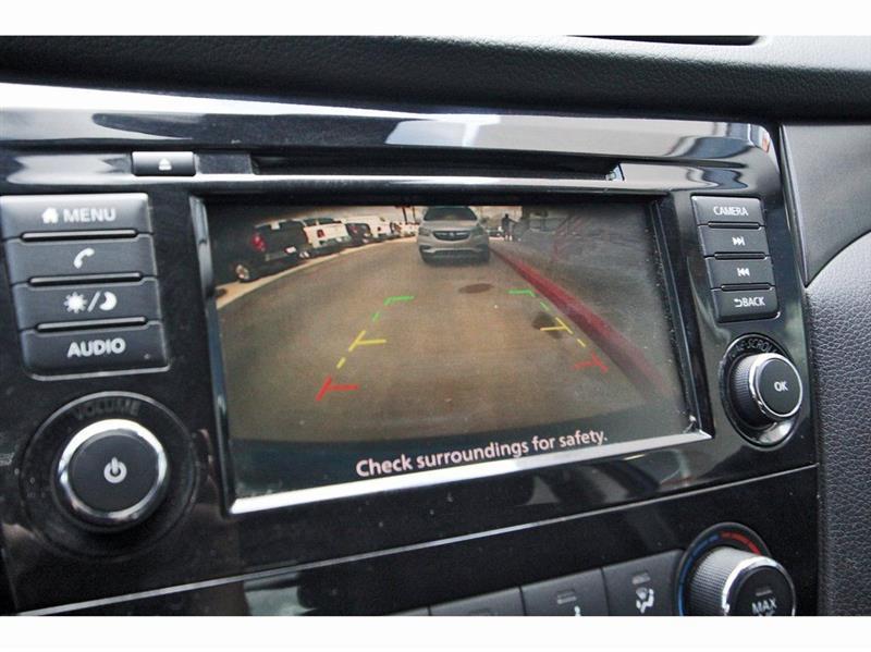 Nissan Rogue Sport  2020