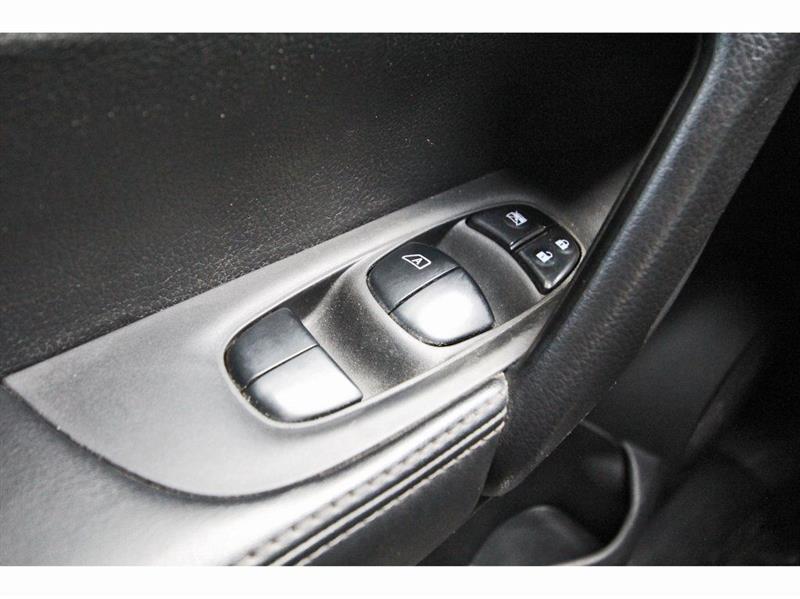 Nissan Rogue Sport  2020