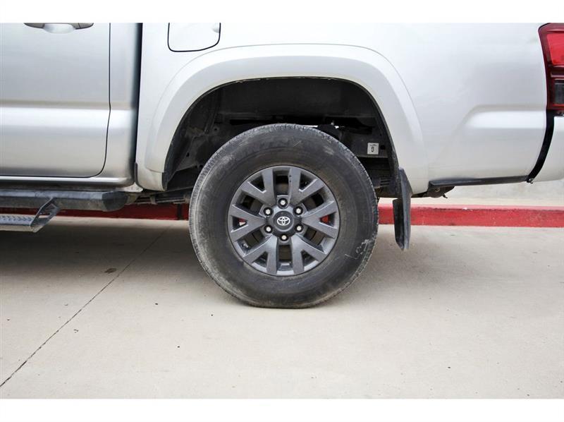 Toyota Tacoma 4WD  2023