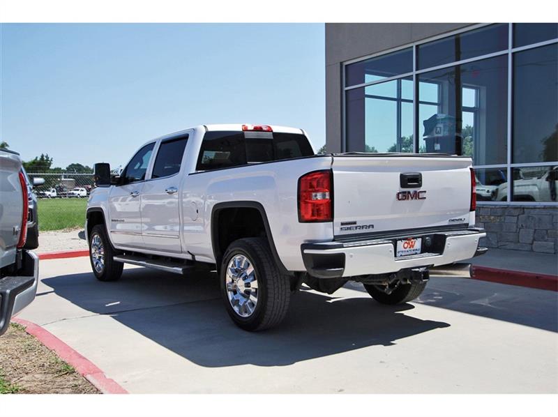 2019 Gmc Sierra HD Denali photo 4