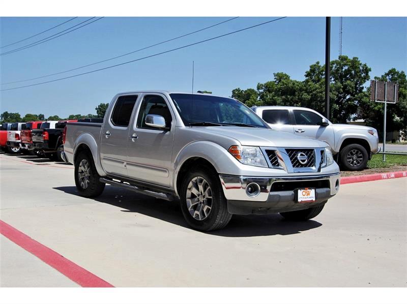 2019 Nissan Frontier SL photo 3