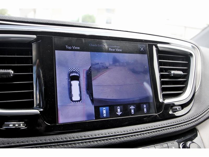 Chrysler Pacifica  2017