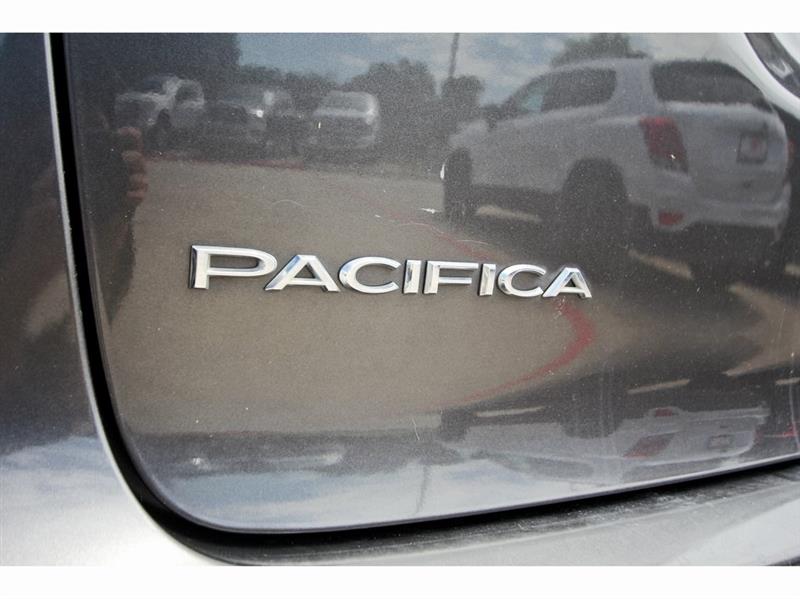 Chrysler Pacifica  2017