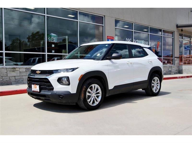 2022 Chevrolet Trailblazer LS photo 2