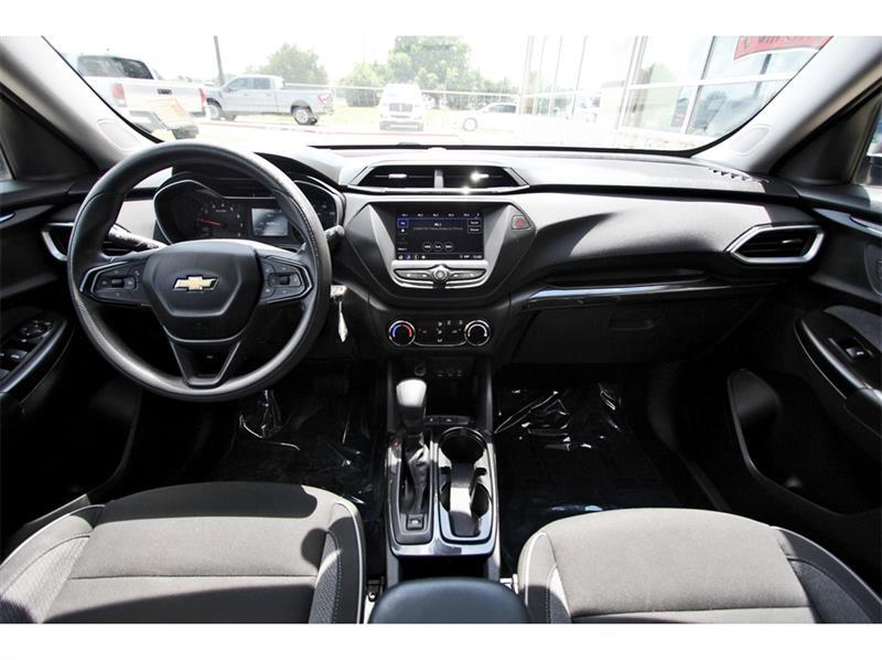 2022 Chevrolet Trailblazer LS photo 6