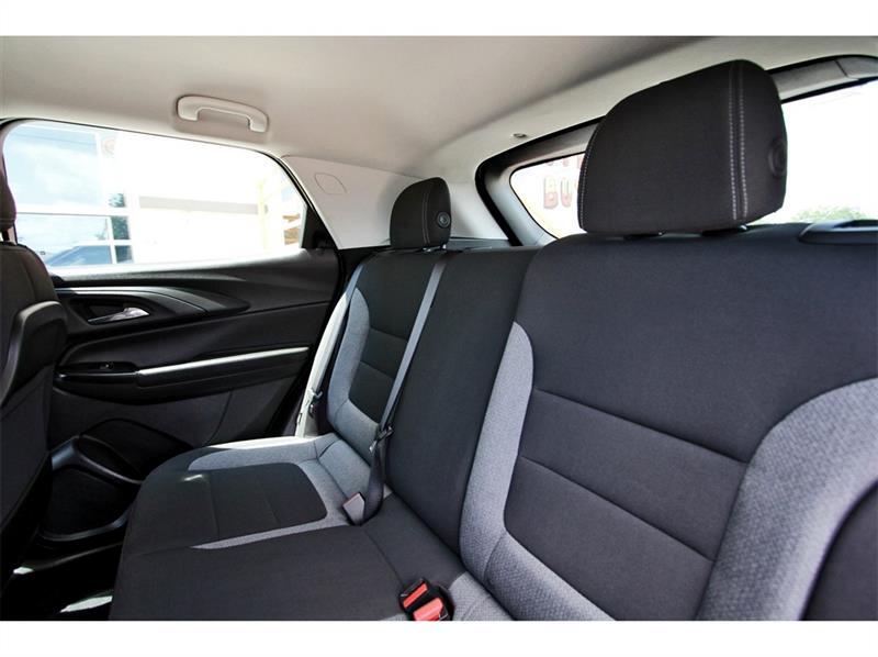 2022 Chevrolet Trailblazer LS photo 16