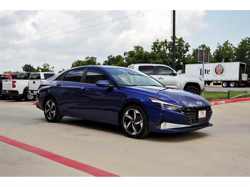 2023 Hyundai Elantra Limited photo 3