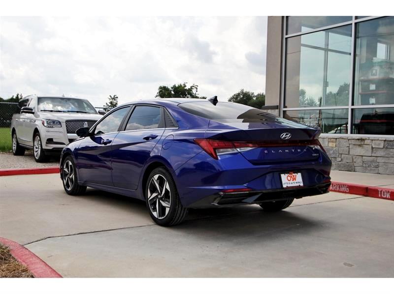 2023 Hyundai Elantra Limited photo 4