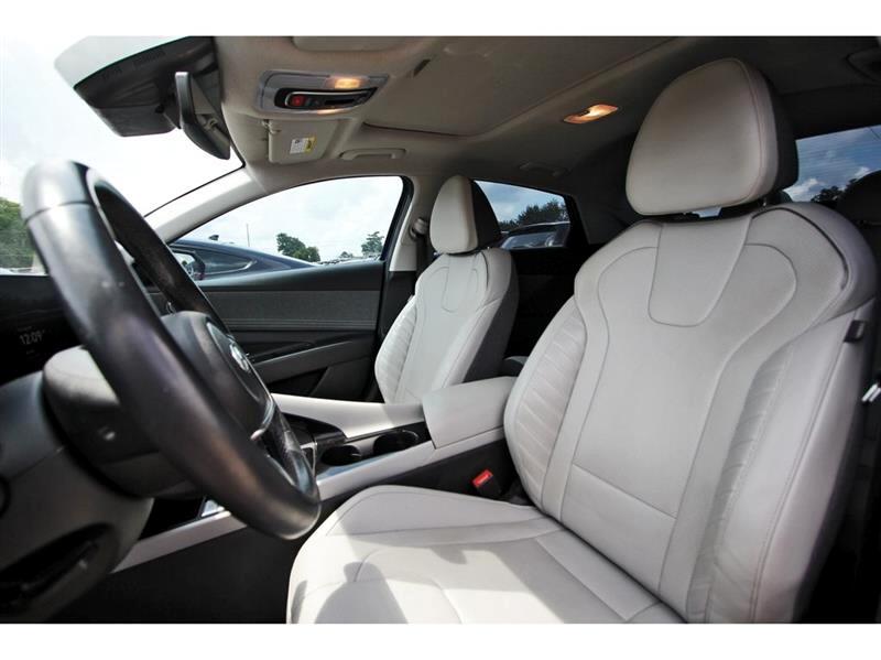 2023 Hyundai Elantra Limited photo 10