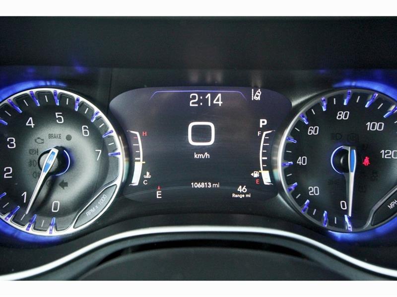 Chrysler Pacifica  2022