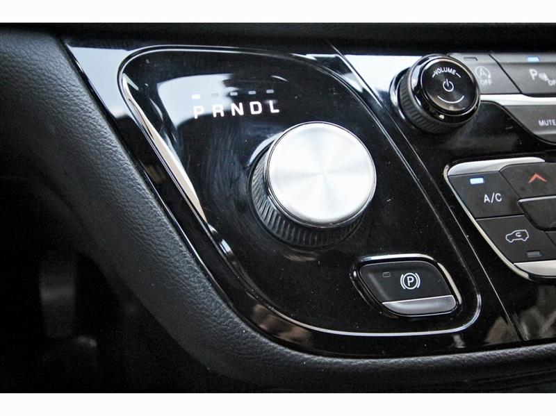 Chrysler Pacifica  2022