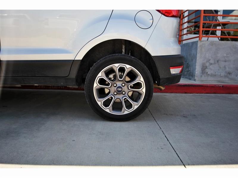 2021 Ford EcoSport Titanium photo 4