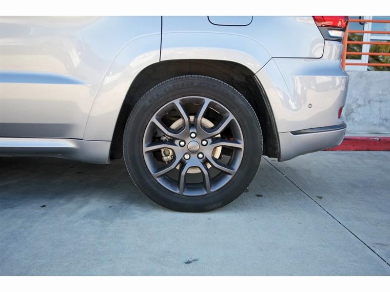 Jeep Grand Cherokee  2020