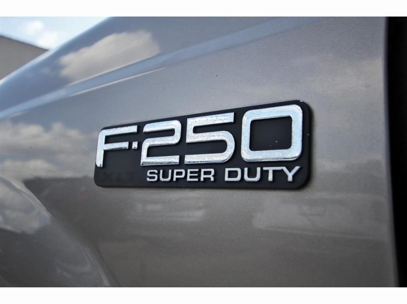 Ford Super Duty F-250  2004 Ford Super Duty F-250  2004