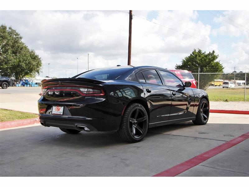 Dodge Charger  2020