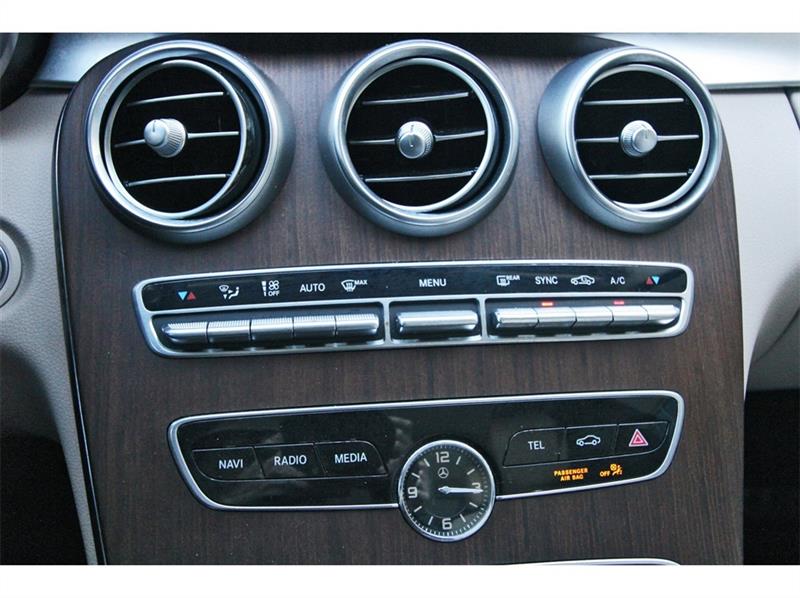 Mercedes-Benz C-Class  2021