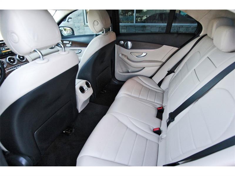 Mercedes-Benz C-Class  2021