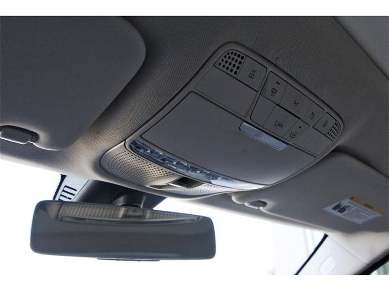 Mercedes-Benz C-Class  2021