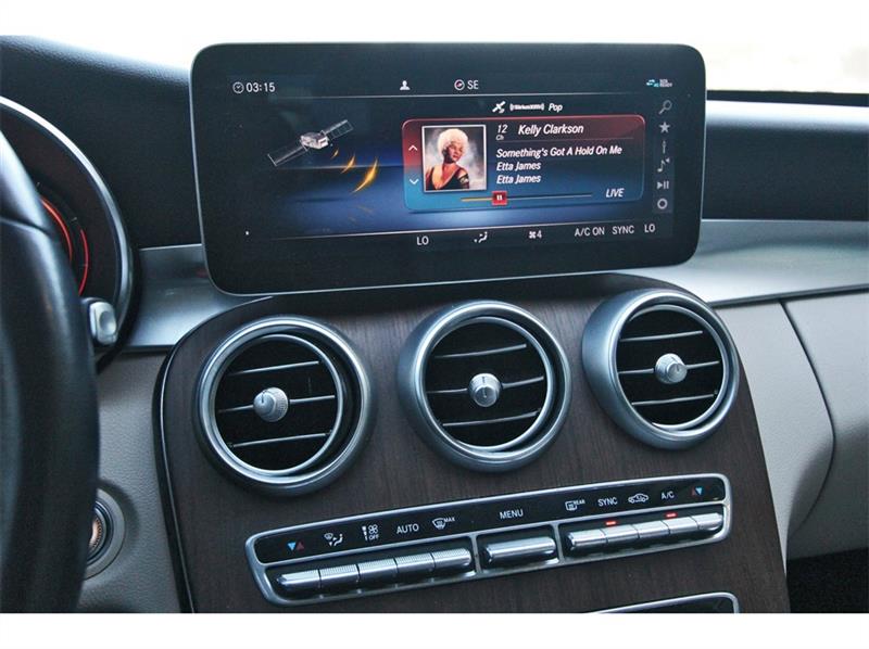 Mercedes-Benz C-Class  2021