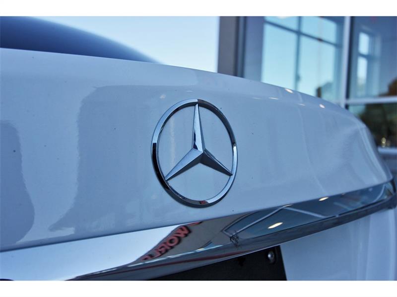 Mercedes-Benz C-Class  2021