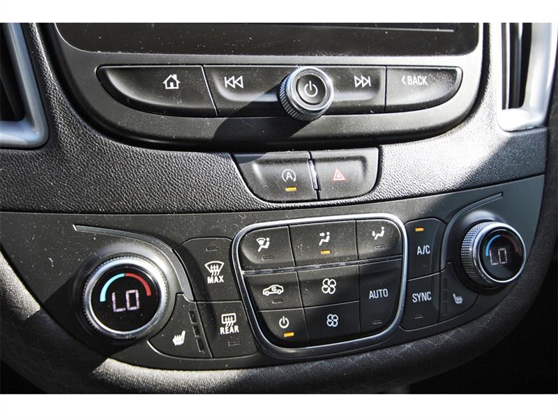 Chevrolet Malibu  2022