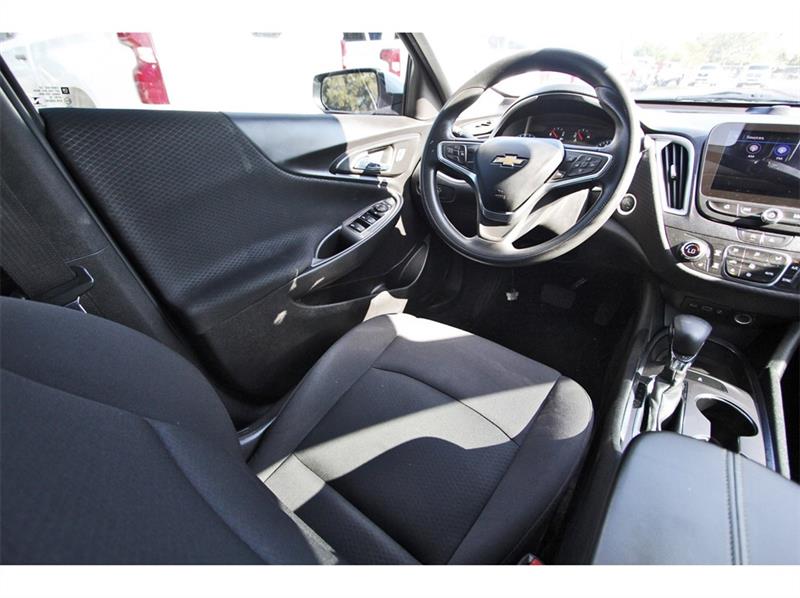 Chevrolet Malibu  2022