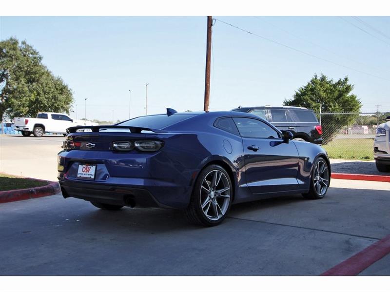 Chevrolet Camaro  2021