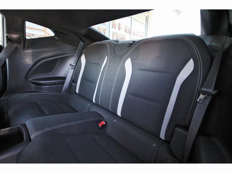 Chevrolet Camaro  2021