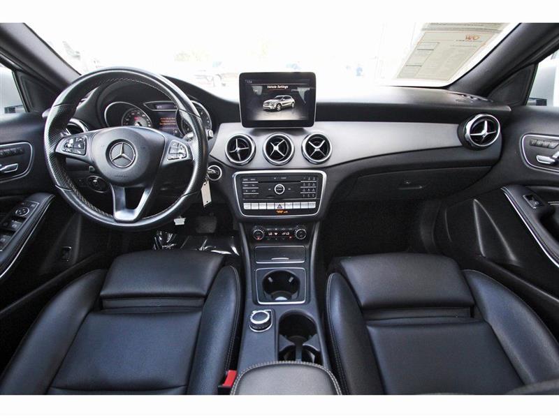 Mercedes-Benz GLA  2018