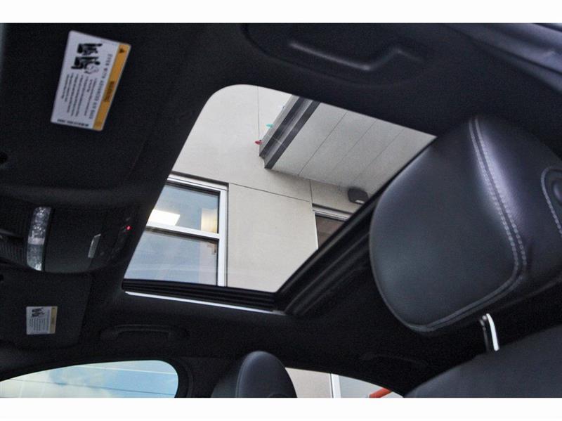 Mercedes-Benz C-Class  2021