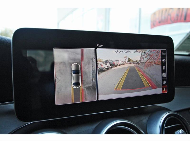 Mercedes-Benz C-Class  2021