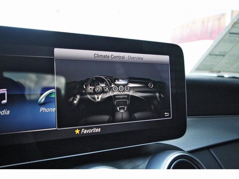 Mercedes-Benz C-Class  2021