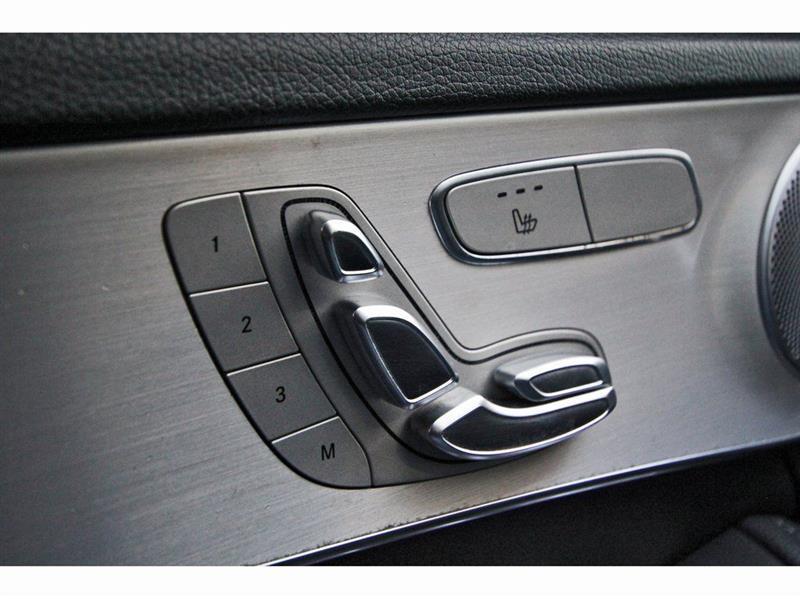 Mercedes-Benz C-Class  2021