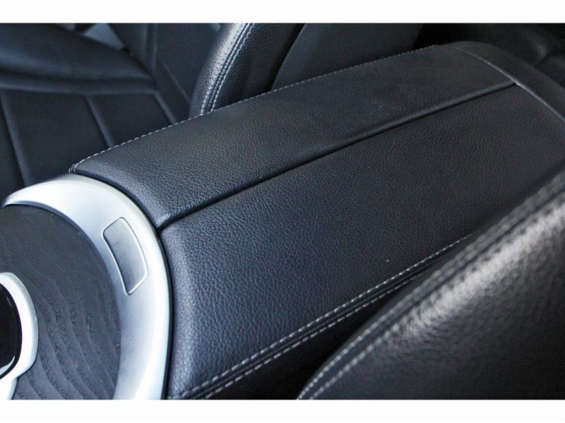 Mercedes-Benz C-Class  2021