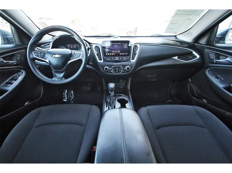 Chevrolet Malibu  2023