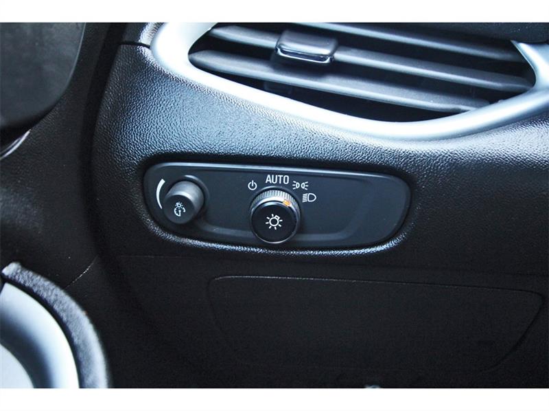 Chevrolet Malibu  2023