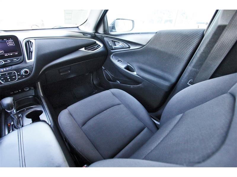 Chevrolet Malibu  2023